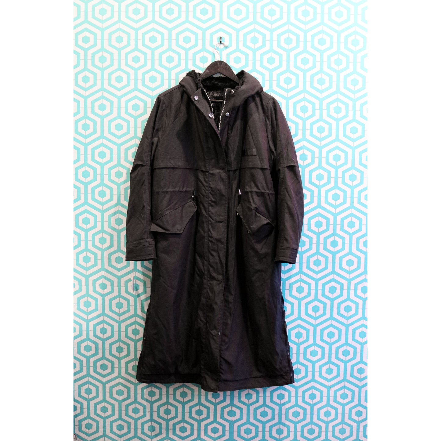 Onyx Trench